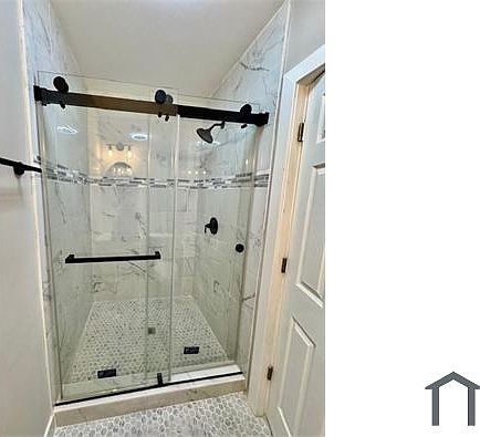 2nd image of 4840 S Paulina St #2F