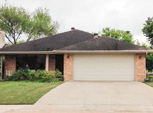 413 Diana Dr, Alamo, TX 78516