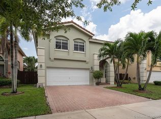 11001 NW 45th Ter, Doral, FL 33178