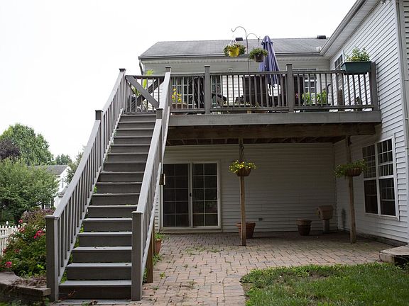 3rd image of 3129 Florian Ave
