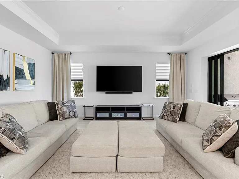 1854 Amador Ct — Photo 11