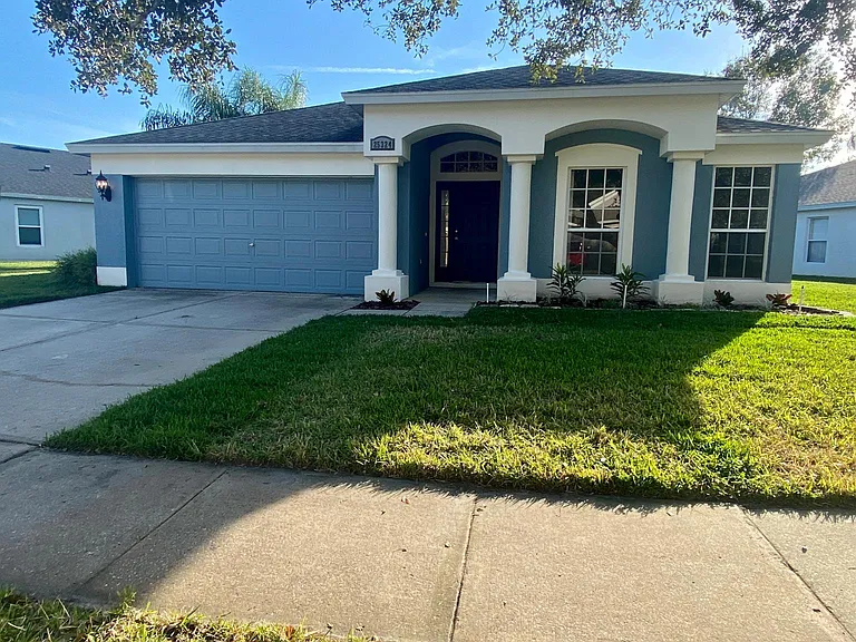 25324 Flying Ebony Ln — Photo 2