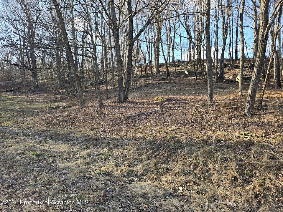 2nd image of 14 Bede Cir