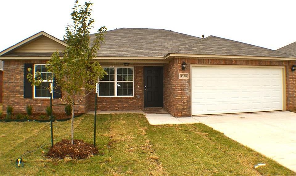 1st image of 11716 NW 134th St