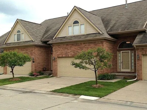 4080 April Ln #21, Sterling Heights, MI 48310