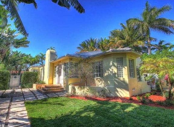 3rd image of 6218 La Gorce Dr