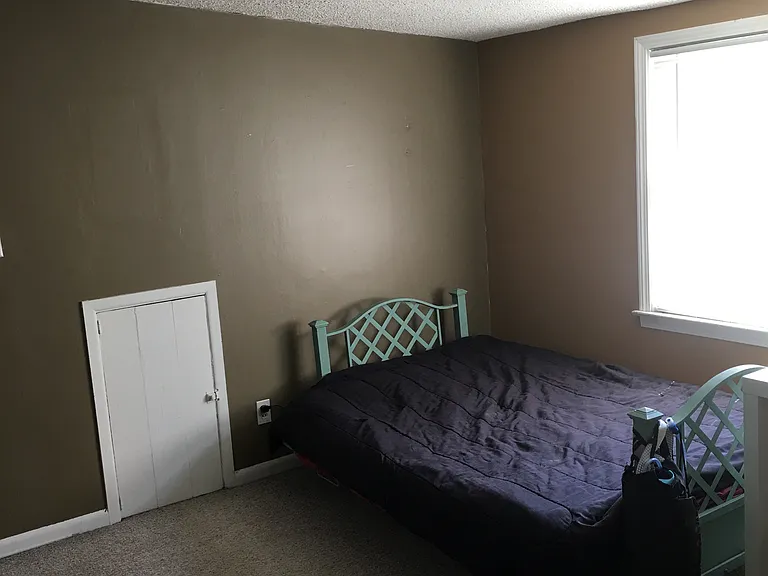 2nd Bedroom Upstairs