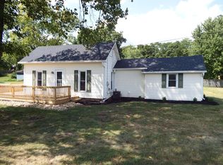 1060 Sycamore St, Harrisburg, OH 43126