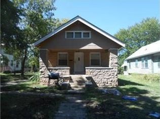 5736 Forest Ave, Kansas City, MO 64110