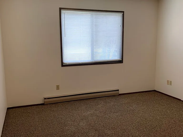 Silver Leaf Apartments — Photo 51
