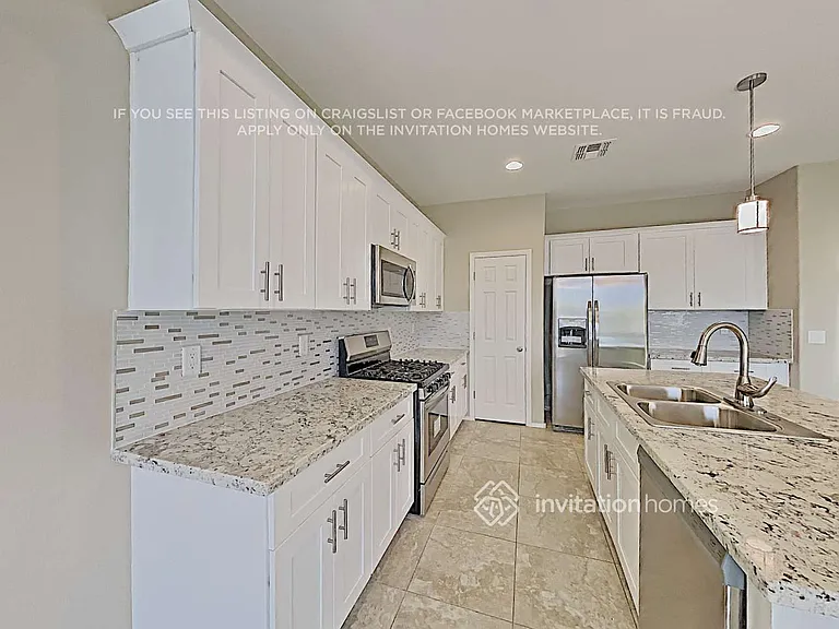 19581 W Harrison St — Photo 7