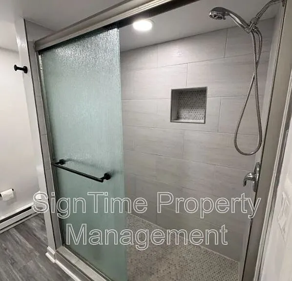 117 N Conococheague St #5 — Photo 4