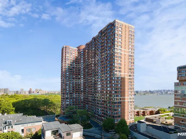 100 Old Palisade Road #3415, Fort Lee, NJ 07024