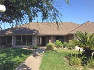 8715 N Amy Ave, Fresno, CA 93720