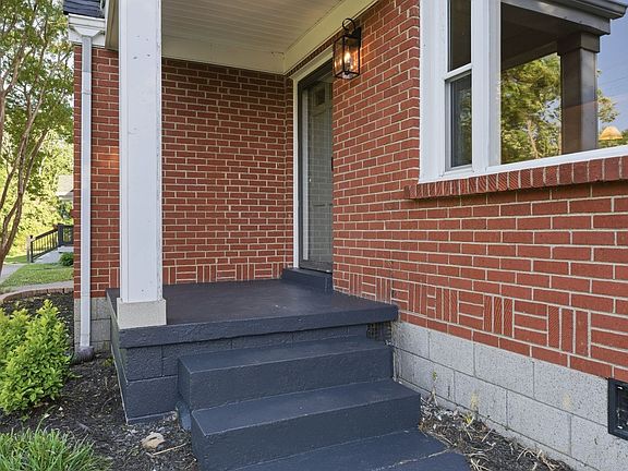 4th image of 1140 Ardee Ave
