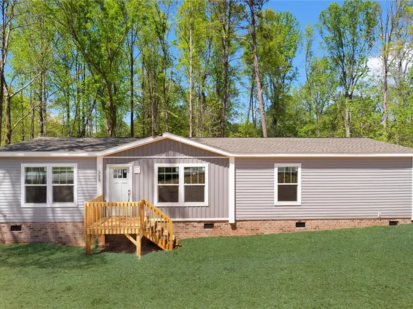 328 Francis St, Norris, SC 29667