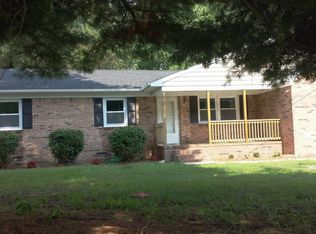 134 Lawson Dr, Yorktown, VA 23693