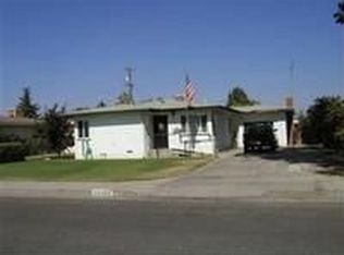 15462 W D St, Kerman, CA 93630