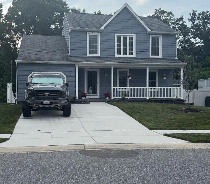 1st image of 4233 Greys Run Cir