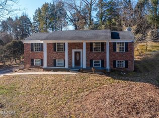 8924 Farne Island Blvd, Knoxville, TN 37923
