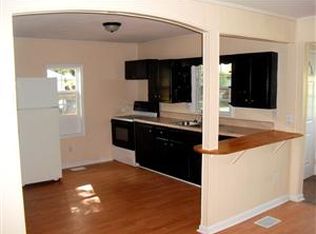 5432 10th St, Zephyrhills, FL 33542