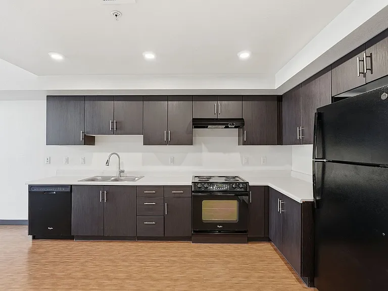 Elevate Your Urban Experience! Move in before the end of the month and get 10 weeks FREE Rent! — Photo 82