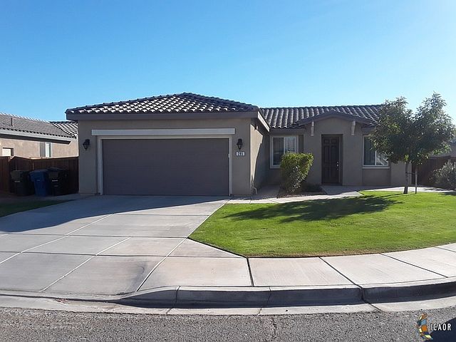 1st image of 285-8 La Paz Dr
