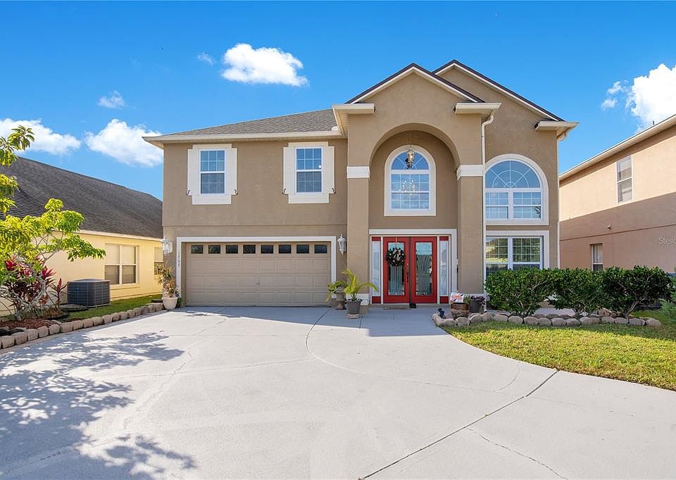 1st image of 1757 Putney Cir