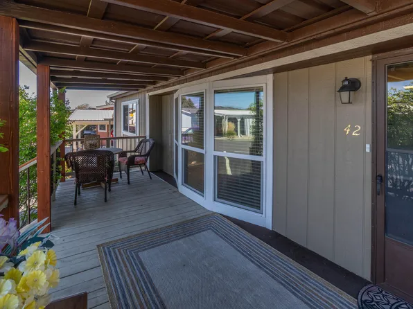 2633 SW Obsidian Ave Unit 42, Redmond, OR 97756