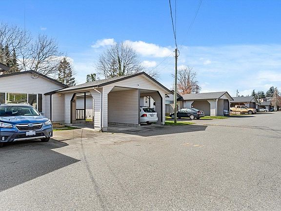 3rd image of 5648 Vedder Rd #15