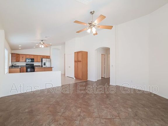 4th image of 14105 N 133rd Dr