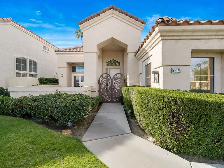 50075 Doral St — Photo 9