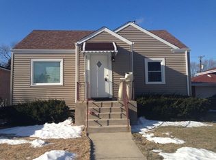 9246 S 50th Ave, Oak Lawn, IL 60453