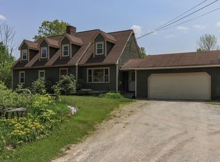 59 Deering Center Rd, Weare, NH 03281