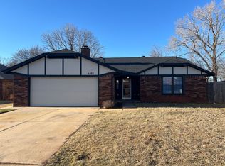6105 Greenview Dr, Oklahoma City, OK 73135