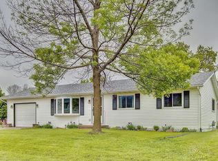 508 Parkwood Ln, Jefferson, WI 53549