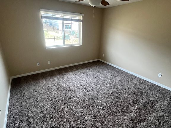 4th image of 1058 Augusta Dr #1058