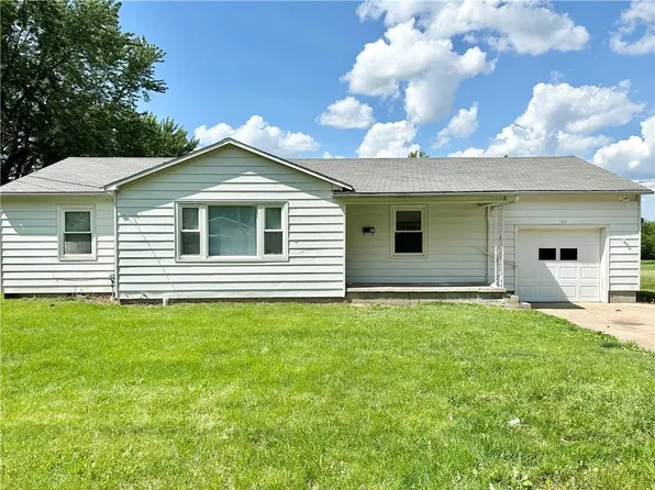 106 W Lee St, Butler, MO 64730