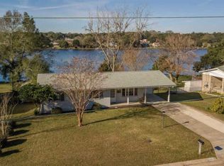 5903 E Shore Dr, Pensacola, FL 32505