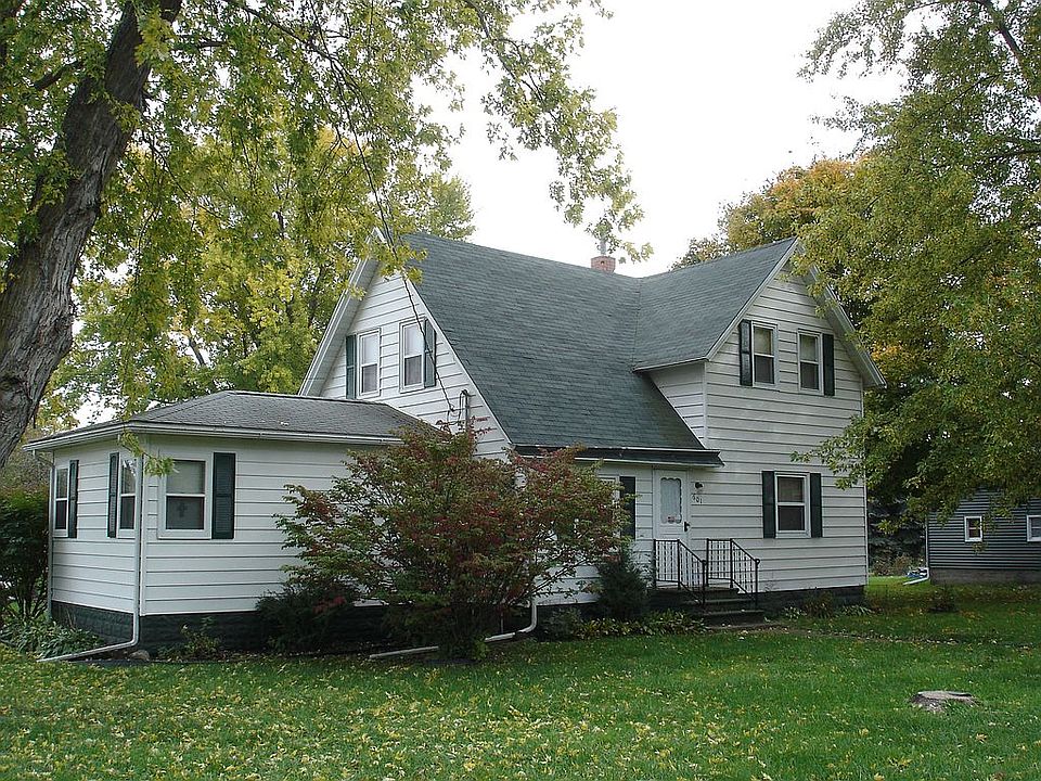 Front Exterior of Home