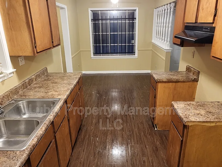 2027 McPherson Rd — Photo 5