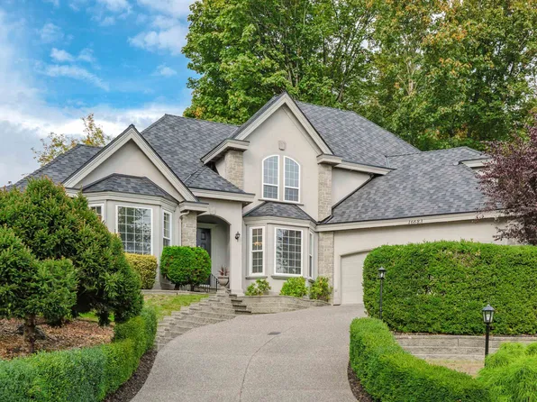 16683 77th Ave, Surrey, BC V4N 0L3