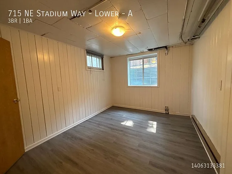 715 NE Stadium Way #A — Photo 8