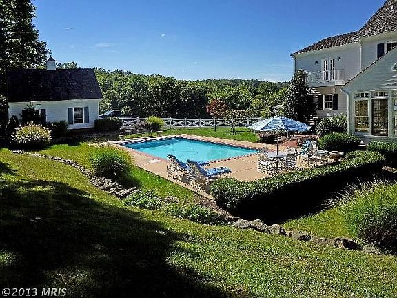 5th image of 40871 Browns Ln