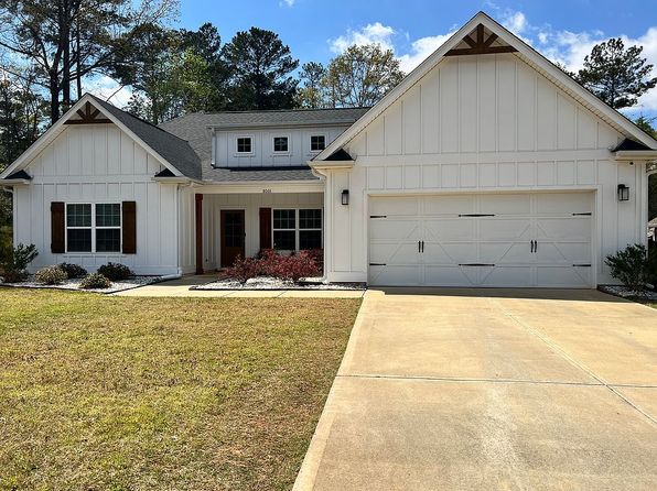 8001 Hayfields Rd