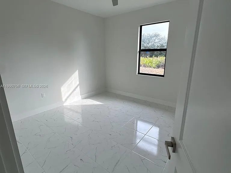 4624 Connie Ave N — Photo 19