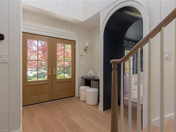 4th image of 130 Edgecliffe Pl