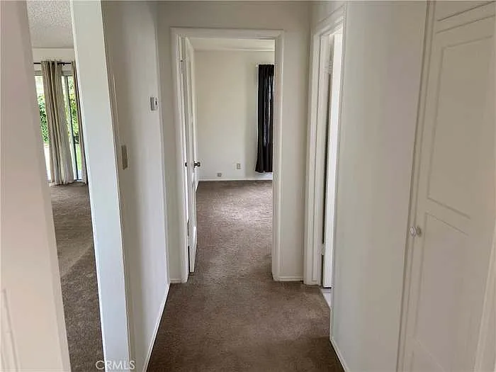 17628 Kornblum Ave — Photo 6