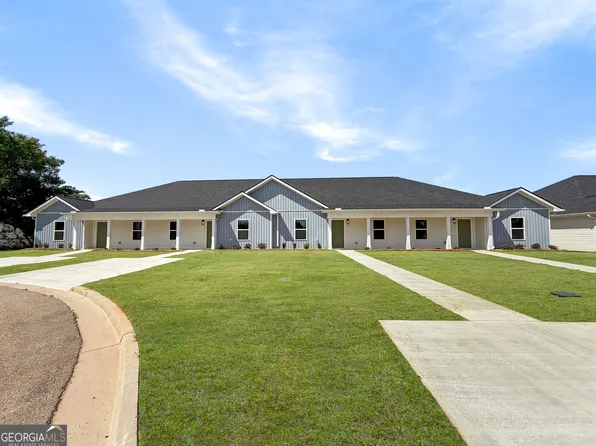 307 Airman Blvd, Warner Robins, GA 31088