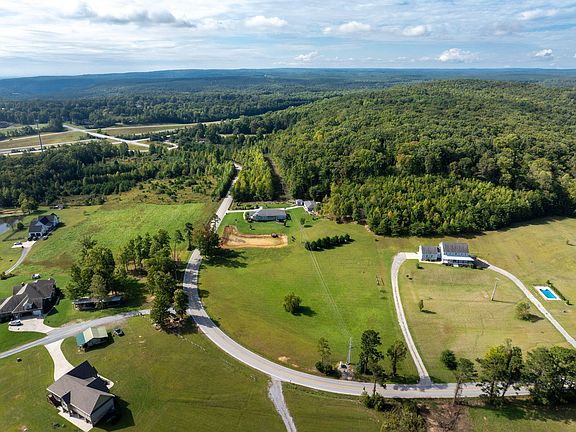 4th image of 13103 Jones Gap Rd